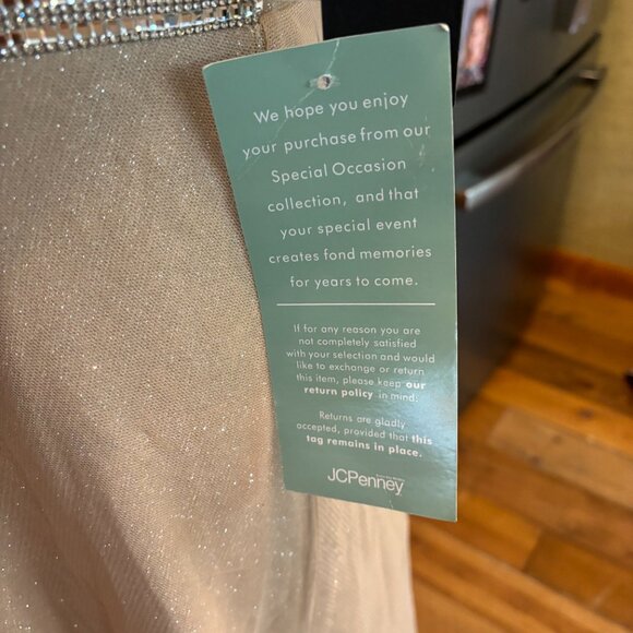 Formal Dress (New) - Picture 8 of 8